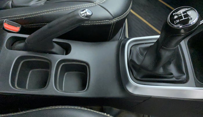 2018 Maruti S Cross ZETA 1.3 SHVS, Diesel, Manual, 47,501 km, Gear Lever