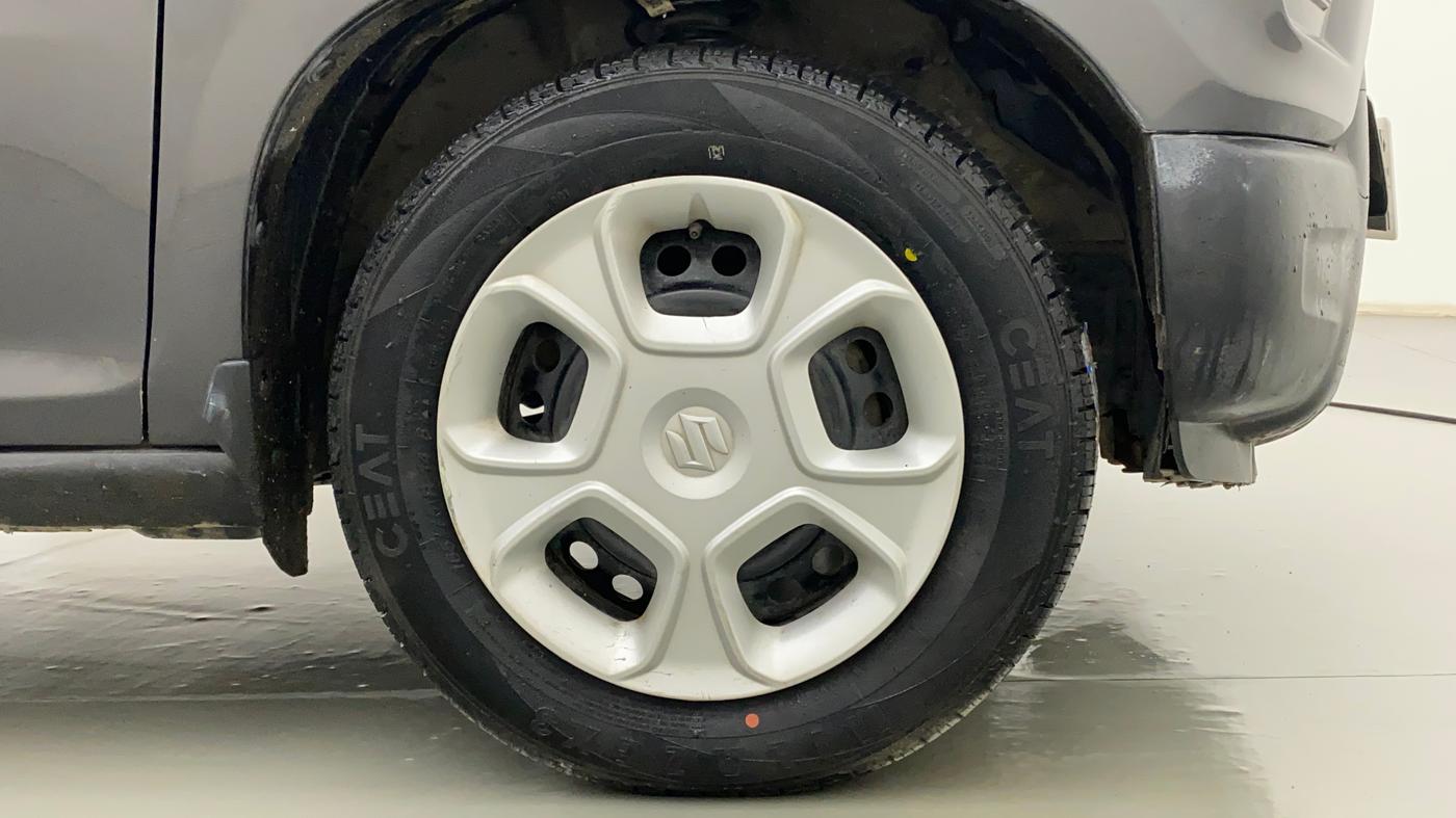 2020 Maruti S PRESSO VXI (O) CNG, CNG, Manual, 73,970 km, Right Front Wheel