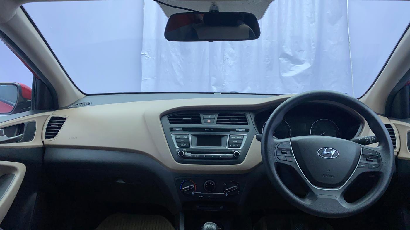 2016 Hyundai Elite i20 MAGNA 1.2, Petrol, Manual, 10,377 km, Dashboard