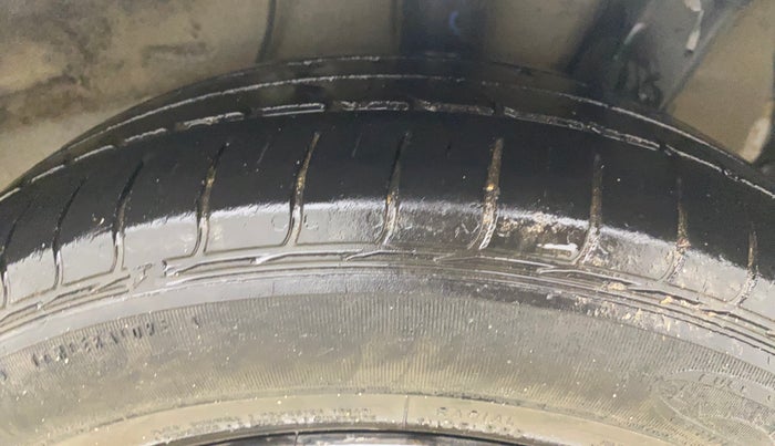 2022 Hyundai AURA S 1.2, Petrol, Manual, 43,880 km, Left Rear Tyre Tread