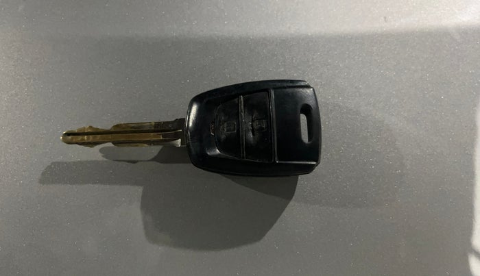 2017 Hyundai Grand i10 SPORTZ 1.2 KAPPA VTVT, Petrol, Manual, 1,00,173 km, Key Close Up