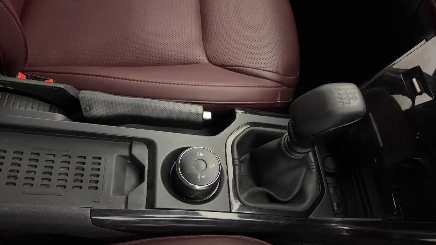 2024 Tata Curvv Accomplished S 1.2 Petrol 6MT, Petrol, Manual, 50,236 km, Gear Lever