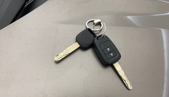 2015 Honda City 1.5L I-VTEC SV CVT, Petrol, Automatic, 95,571 km, Key Close Up