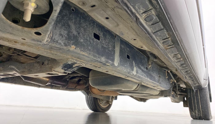 2016 Toyota Innova Crysta 2.7 ZX AT 7 STR, Petrol, Automatic, 65,820 km, Right Side Underbody