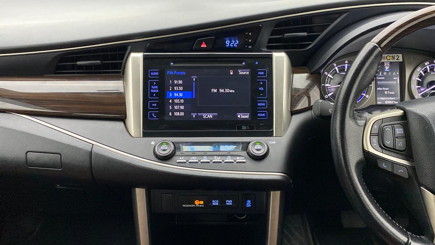 2016 Toyota Innova Crysta 2.7 ZX AT 7 STR, Petrol, Automatic, 65,820 km, Air Conditioner