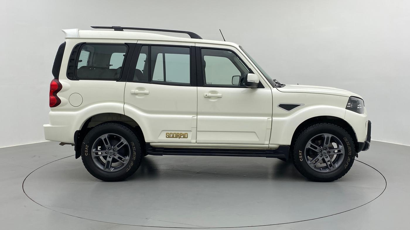 2020 Mahindra Scorpio S11, Diesel, Manual, 17,284 km, Right Side View