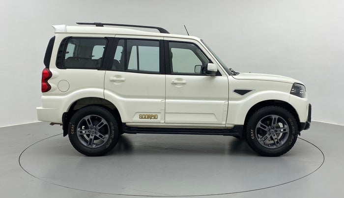 2020 Mahindra Scorpio S11, Diesel, Manual, 17,284 km, Right Side View