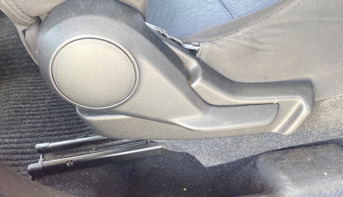 2020 Maruti Baleno DELTA PETROL 1.2, Petrol, Manual, 51,804 km, Driver Side Adjustment Panel