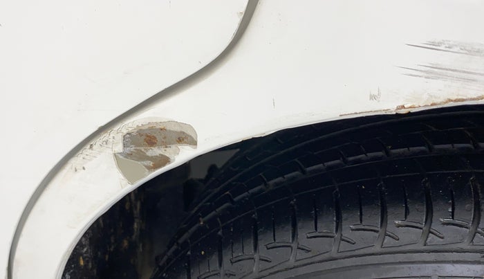 2018 Maruti Ertiga VXI  LIMITED EDITION, Petrol, Manual, 13,797 km, Left quarter panel - Slightly dented