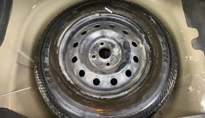 2015 Maruti Swift Dzire VXI, Petrol, Manual, 72,166 km, Spare Tyre