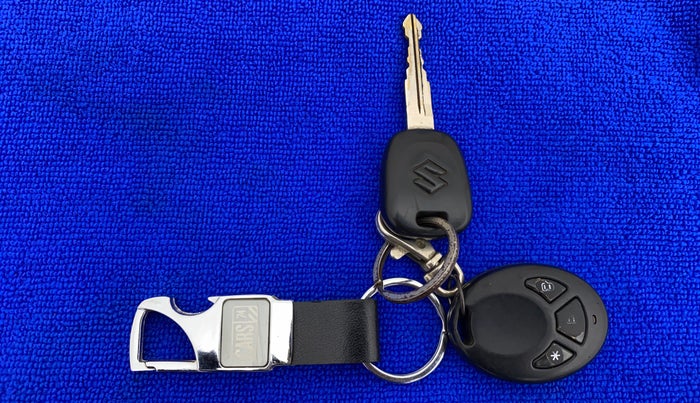 2011 Maruti Wagon R 1.0 LXI, Petrol, Manual, 58,059 km, Key Close Up