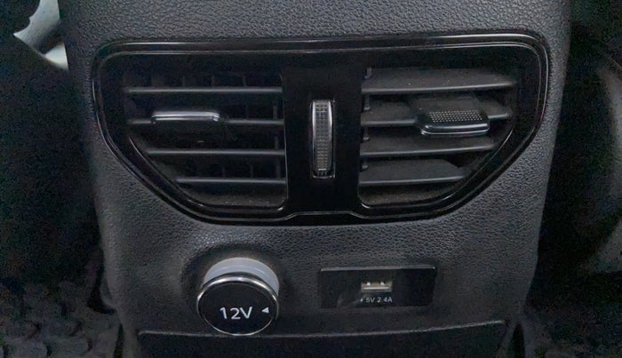 2017 Tata Hexa Varicor 400 XTA, Diesel, Automatic, 73,660 km, Rear Ac