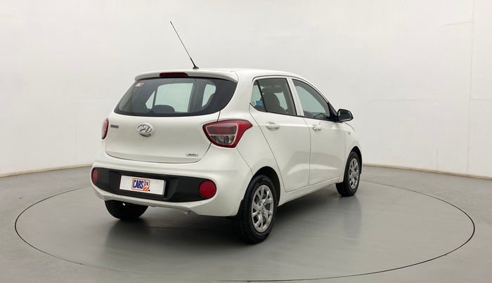 2017 Hyundai Grand i10 MAGNA AT 1.2 KAPPA VTVT, Petrol, Automatic, 58,652 km, Right Back Diagonal