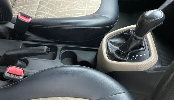 2017 Hyundai Grand i10 MAGNA AT 1.2 KAPPA VTVT, Petrol, Automatic, 58,652 km, Gear Lever