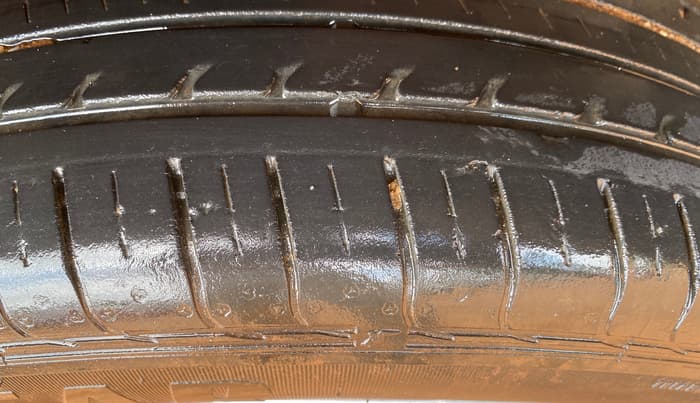 2022 Hyundai VENUE E 1.2, Petrol, Manual, 30,338 km, Left Front Tyre Tread