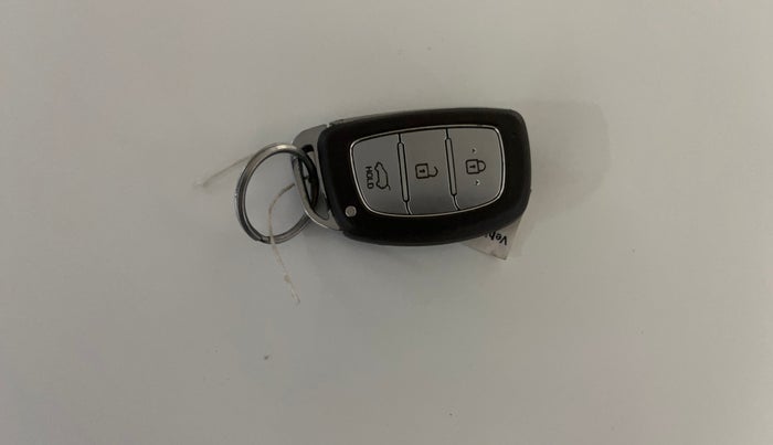 2015 Hyundai Elite i20 ASTA 1.2, Petrol, Manual, 46,141 km, Key Close Up