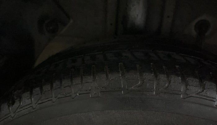 2015 Hyundai Elite i20 ASTA 1.2, Petrol, Manual, 46,141 km, Right Rear Tyre Tread