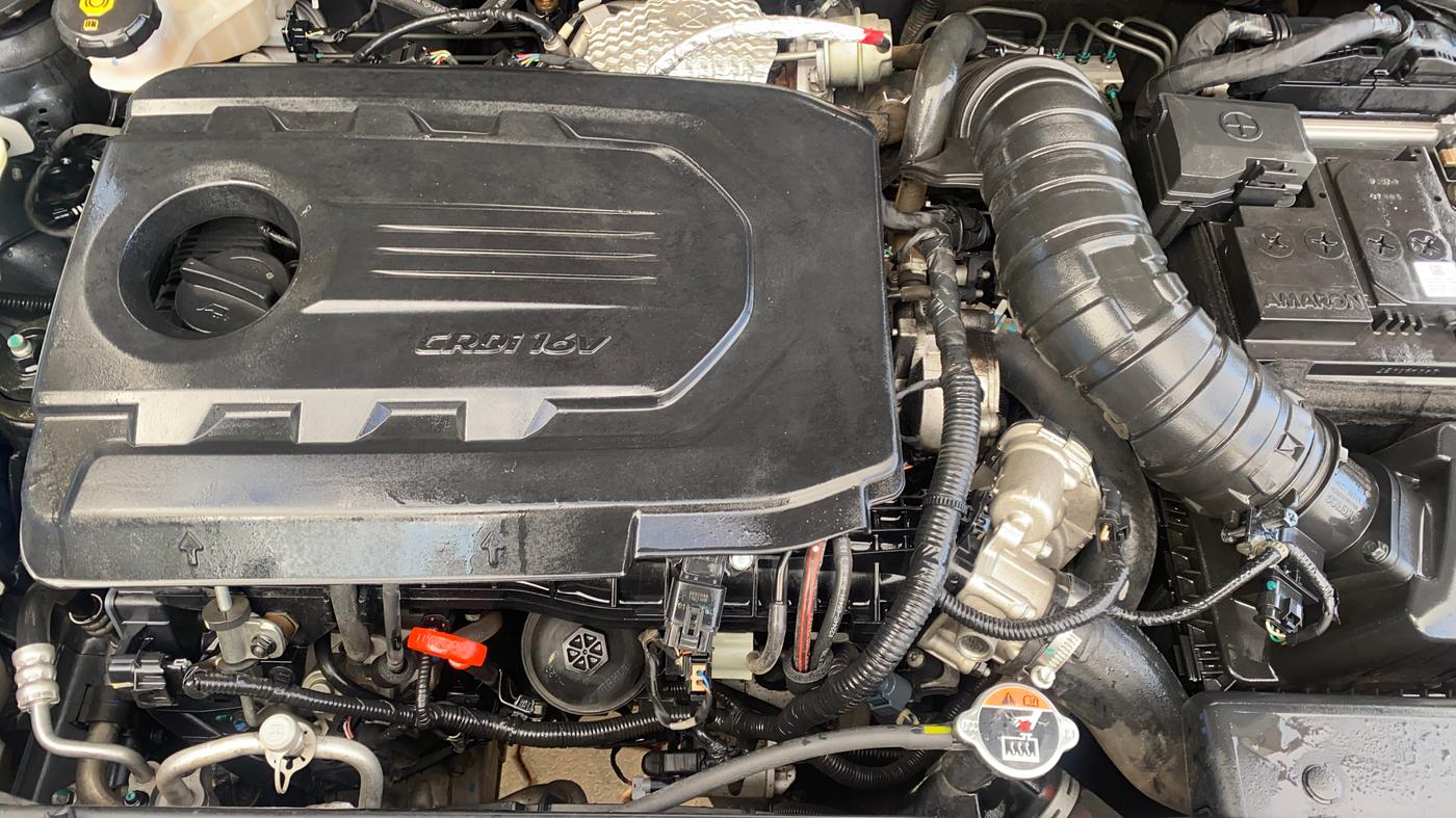 2020 KIA SONET HTX 1.5, Diesel, Manual, 46,976 km, Engine View