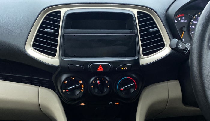 2022 Hyundai NEW SANTRO ERA EXECUTIVE, Petrol, Manual, 68,647 km, Air Conditioner