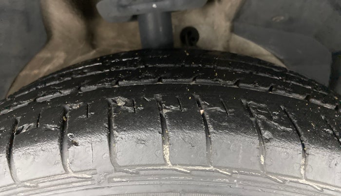 2019 MG HECTOR SHARP 1.5 DCT PETROL, Petrol, Automatic, 48,926 km, Right Front Tyre Tread