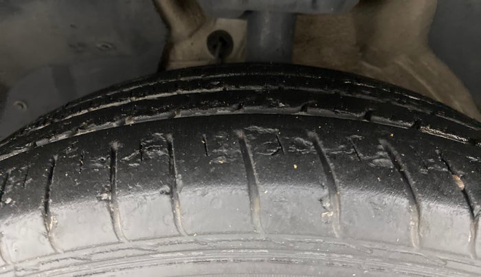 2019 MG HECTOR SHARP 1.5 DCT PETROL, Petrol, Automatic, 48,926 km, Left Front Tyre Tread