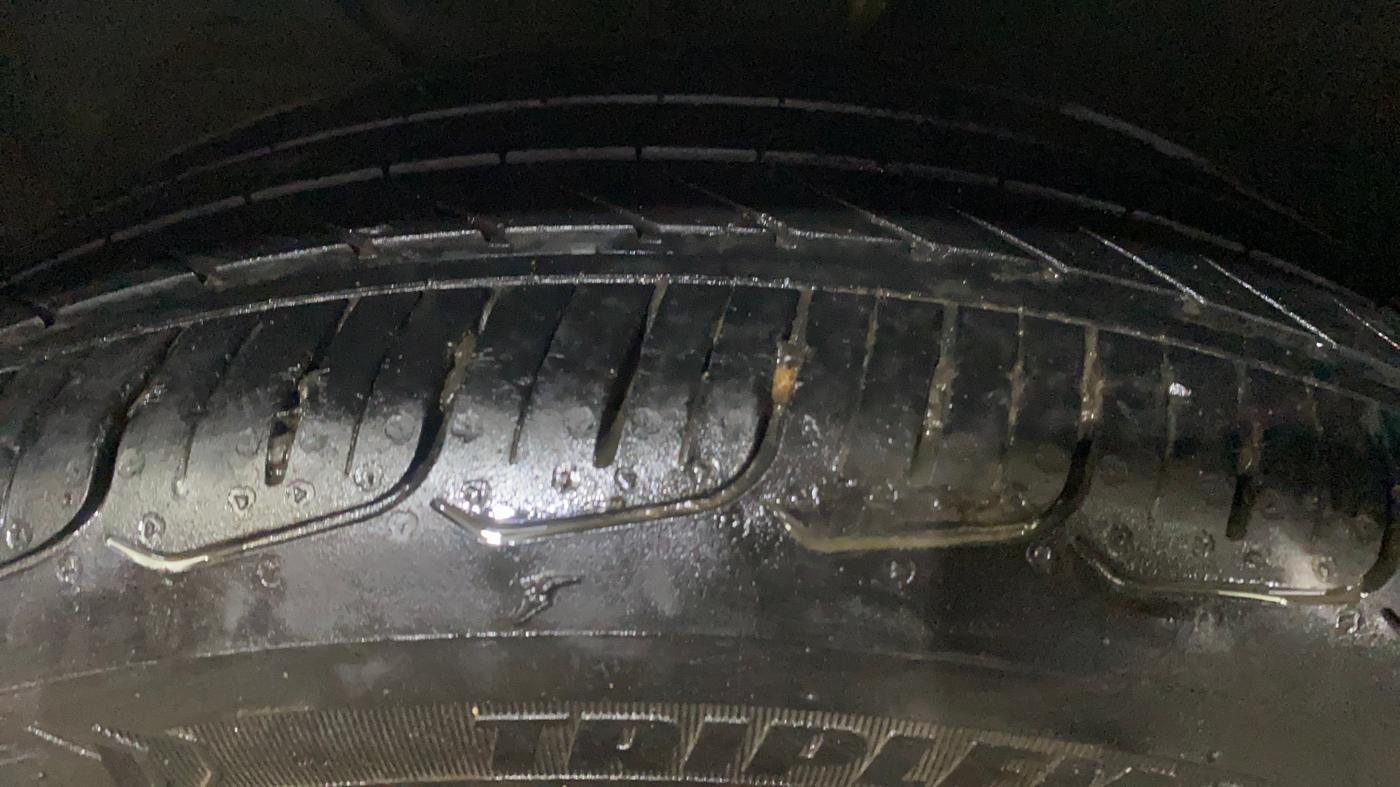 2018 Maruti Baleno ZETA CVT PETROL 1.2, Petrol, Automatic, 59,835 km, Left Front Tyre Tread