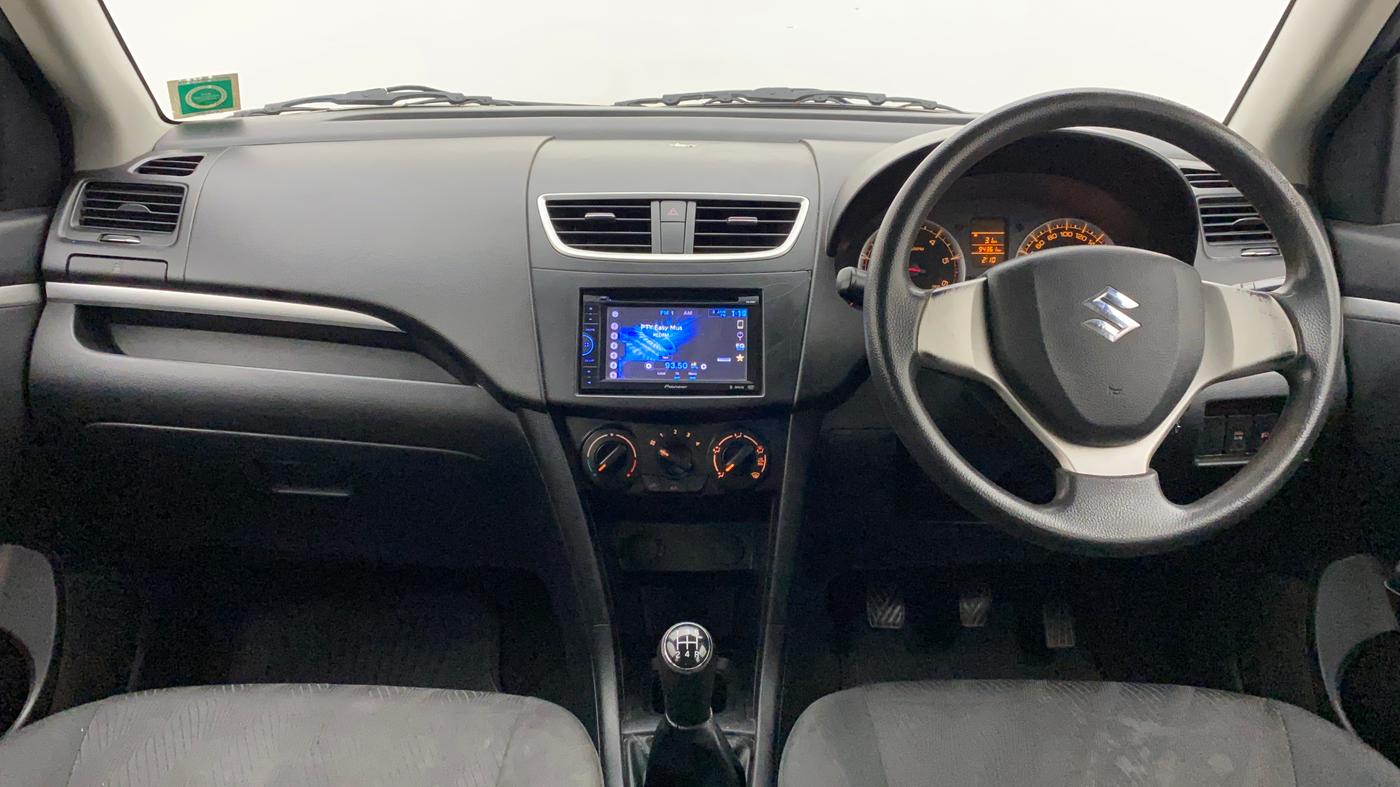 2013 Maruti Swift VDI, Diesel, Manual, 94,361 km, Dashboard