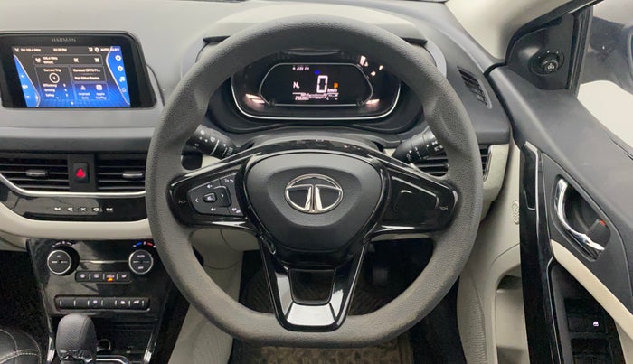 2022 Tata NEXON XZA PLUS DIESEL, Diesel, Automatic, 25,552 km, Steering Wheel Close Up