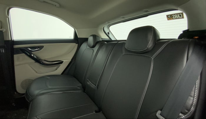 2022 Tata NEXON XZA PLUS DIESEL, Diesel, Automatic, 25,552 km, Right Side Rear Door Cabin