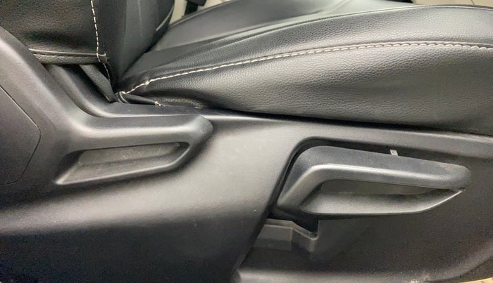 2022 Tata NEXON XZA PLUS DIESEL, Diesel, Automatic, 25,552 km, Driver Side Adjustment Panel