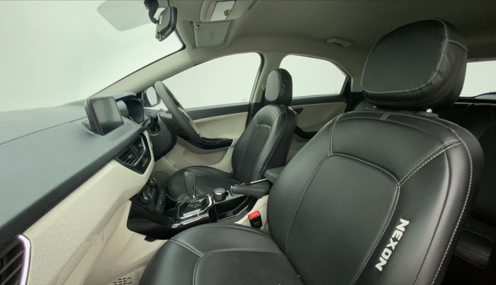 2022 Tata NEXON XZA PLUS DIESEL, Diesel, Automatic, 25,552 km, Right Side Front Door Cabin