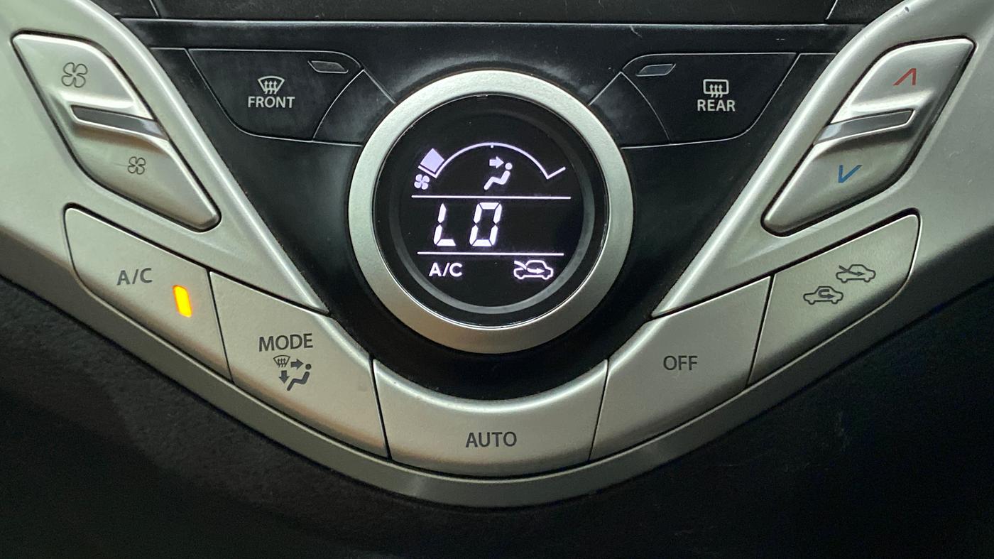 2016 Maruti Baleno ZETA PETROL 1.2, Petrol, Manual, 37,542 km, Automatic Climate Control