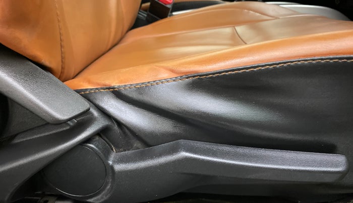 2016 Maruti Baleno ZETA PETROL 1.2, Petrol, Manual, 37,542 km, Driver Side Adjustment Panel