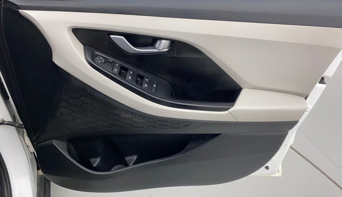 2021 Hyundai Creta S 1.5 PETROL, Petrol, Manual, 64,828 km, Driver Side Door Panels Control