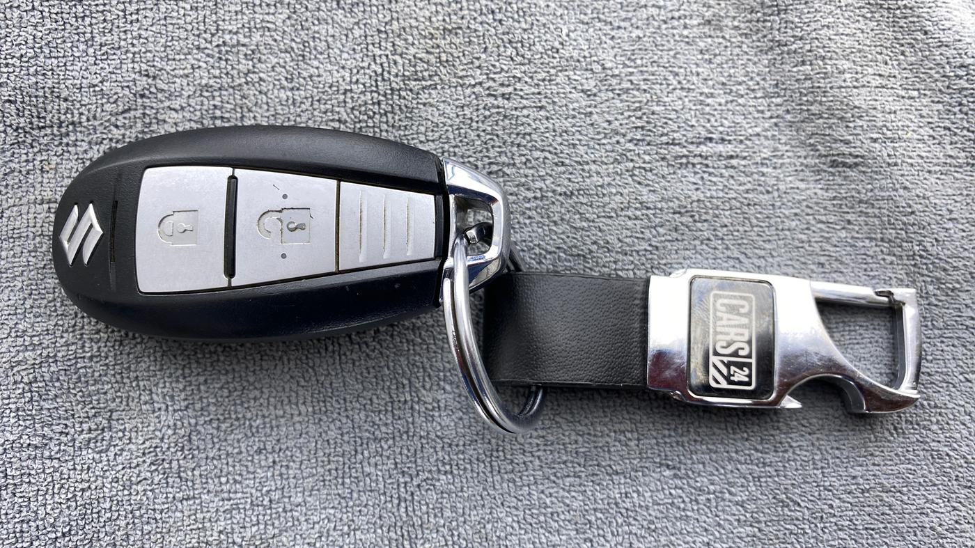 2019 Maruti S Cross ZETA 1.3, Diesel, Manual, 59,386 km, Key Close Up
