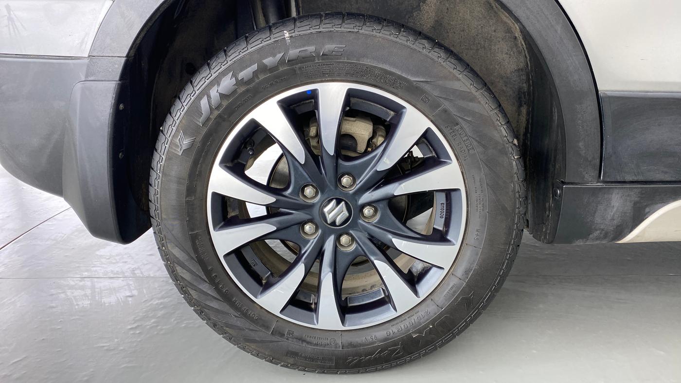 2019 Maruti S Cross ZETA 1.3, Diesel, Manual, 59,386 km, Right Rear Wheel