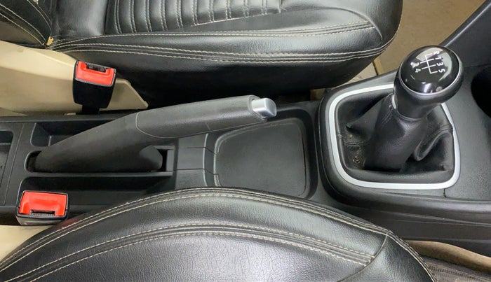 2015 Volkswagen Polo HIGHLINE1.2L PETROL, Petrol, Manual, 34,366 km, Gear Lever