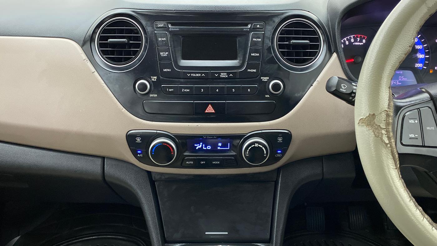 2014 Hyundai Xcent SX 1.2 OPT, Petrol, Manual, Air Conditioner