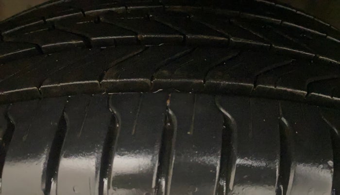 2016 Honda BR-V 1.5L I-VTEC VX, Petrol, Manual, 69,403 km, Left Front Tyre Tread