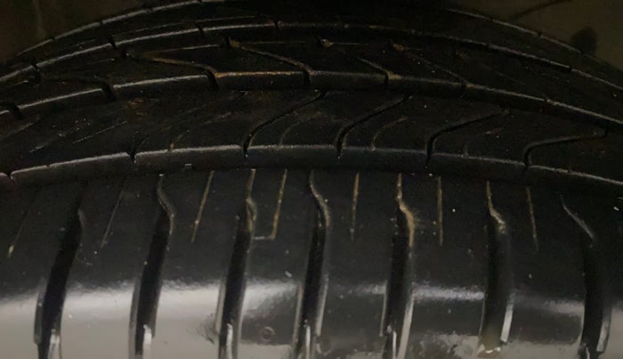 2016 Honda BR-V 1.5L I-VTEC VX, Petrol, Manual, 69,403 km, Right Front Tyre Tread