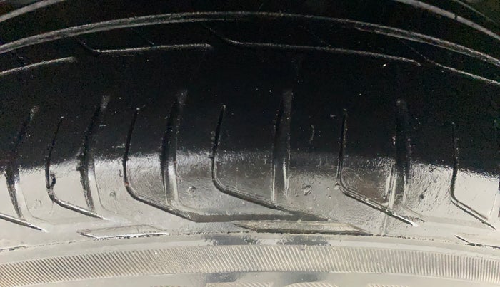 2021 Tata NEXON XZ PLUS (O) PETROL, Petrol, Manual, 54,072 km, Left Front Tyre Tread