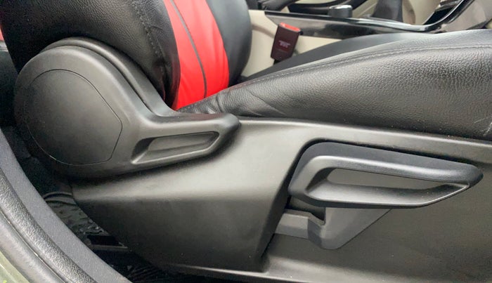 2021 Tata NEXON XZ PLUS (O) PETROL, Petrol, Manual, 54,072 km, Driver Side Adjustment Panel