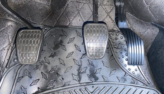 2021 Tata NEXON XZ PLUS (O) PETROL, Petrol, Manual, 54,072 km, Pedals