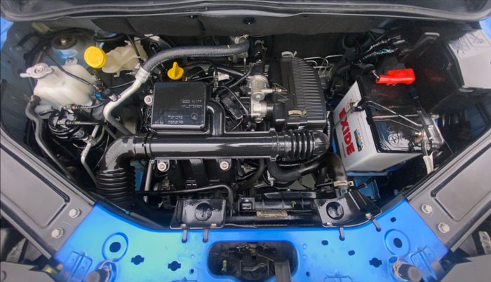 2021 Renault Kiger RXT (O) AMT, Petrol, Automatic, 2,444 km, Open Bonet