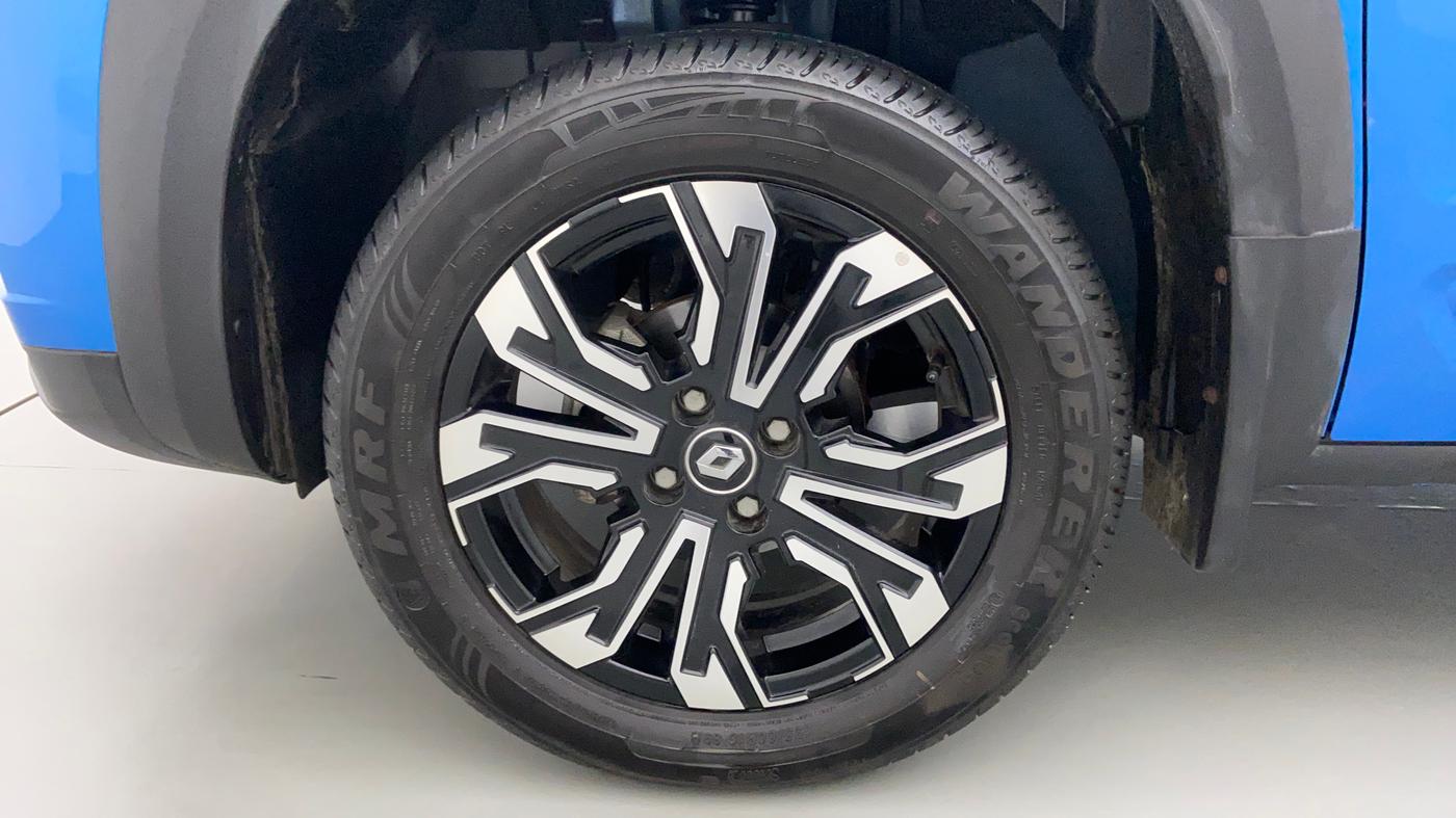 2021 Renault Kiger RXT (O) AMT, Petrol, Automatic, 2,444 km, Left Front Wheel