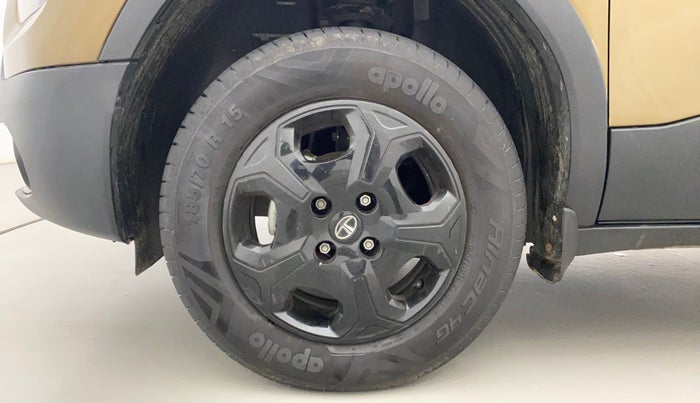 2023 Tata PUNCH ACCOMPLISHED AMT, Petrol, Automatic, 12,619 km, Left Front Wheel