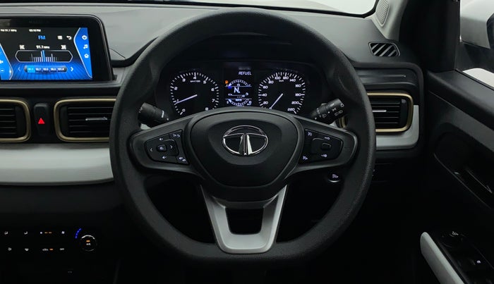 2023 Tata PUNCH ACCOMPLISHED AMT, Petrol, Automatic, 12,619 km, Steering Wheel Close Up