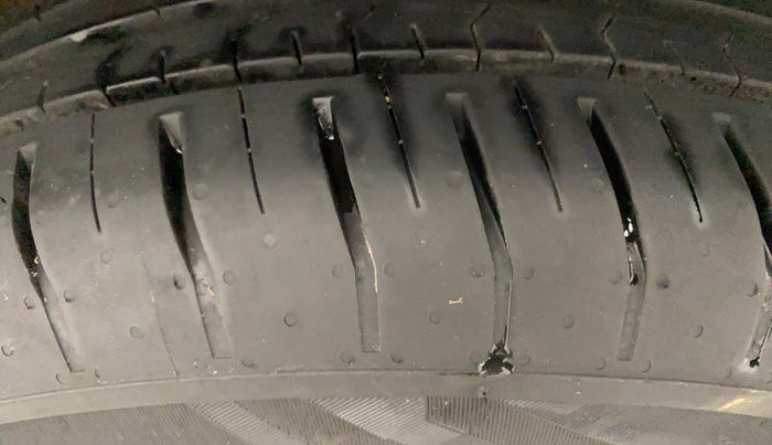 2023 Tata PUNCH ACCOMPLISHED AMT, Petrol, Automatic, 12,619 km, Left Rear Tyre Tread