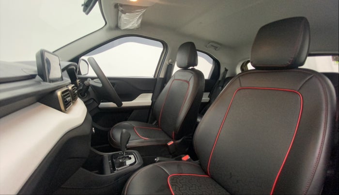 2023 Tata PUNCH ACCOMPLISHED AMT, Petrol, Automatic, 12,619 km, Right Side Front Door Cabin