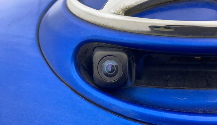 2017 Hyundai Grand i10 SPORTZ (O) AT 1.2 KAPPA VTVT, Petrol, Automatic, 80,082 km, Parking Camera